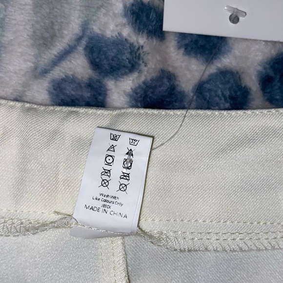 HALARA Cream Wide Leg Pants - Picture 14 of 14